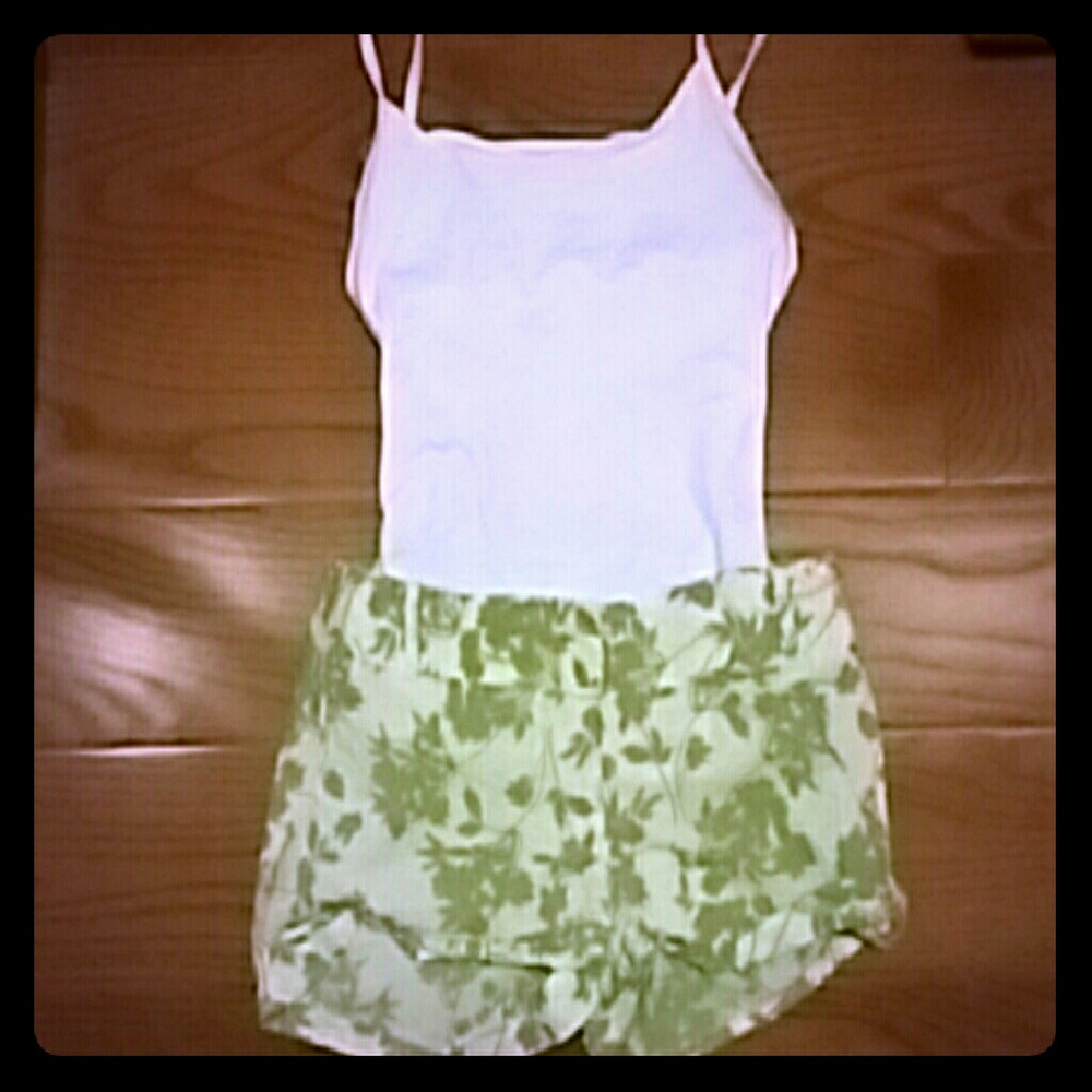 Cute floral shorts